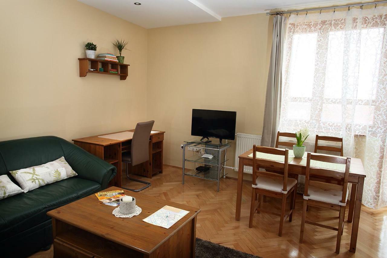 Ecomfort Apartment Kecskemét المظهر الخارجي الصورة